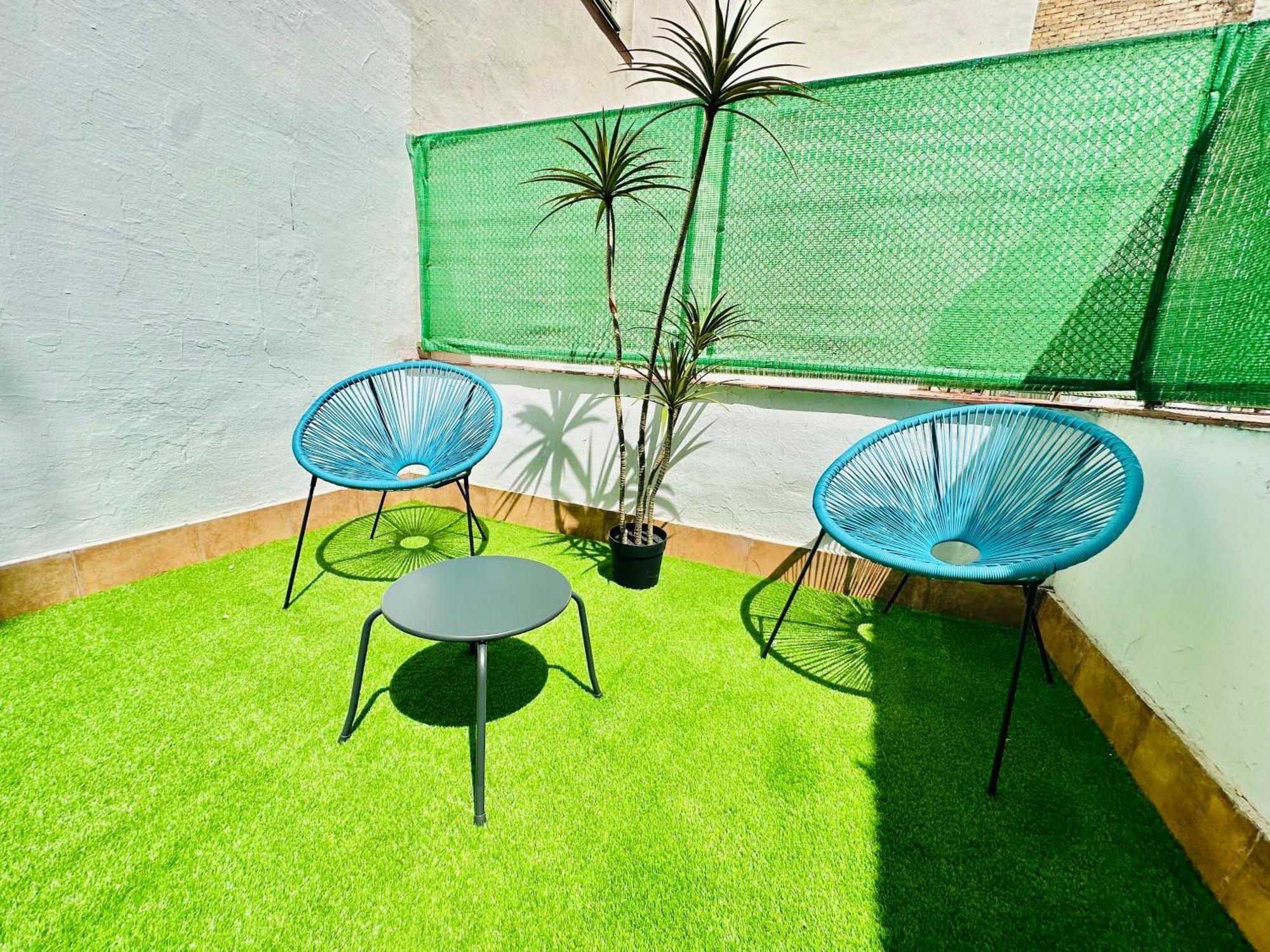La Ibiza Del Pilar Apartman Zaragoza Kültér fotó