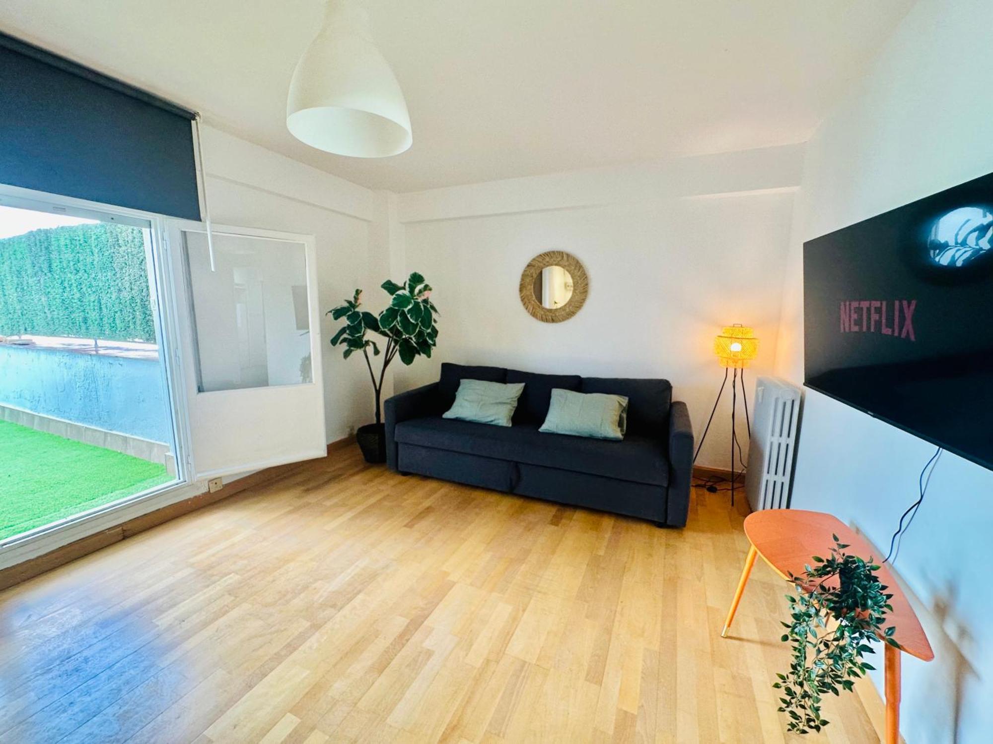 La Ibiza Del Pilar Apartman Zaragoza Kültér fotó