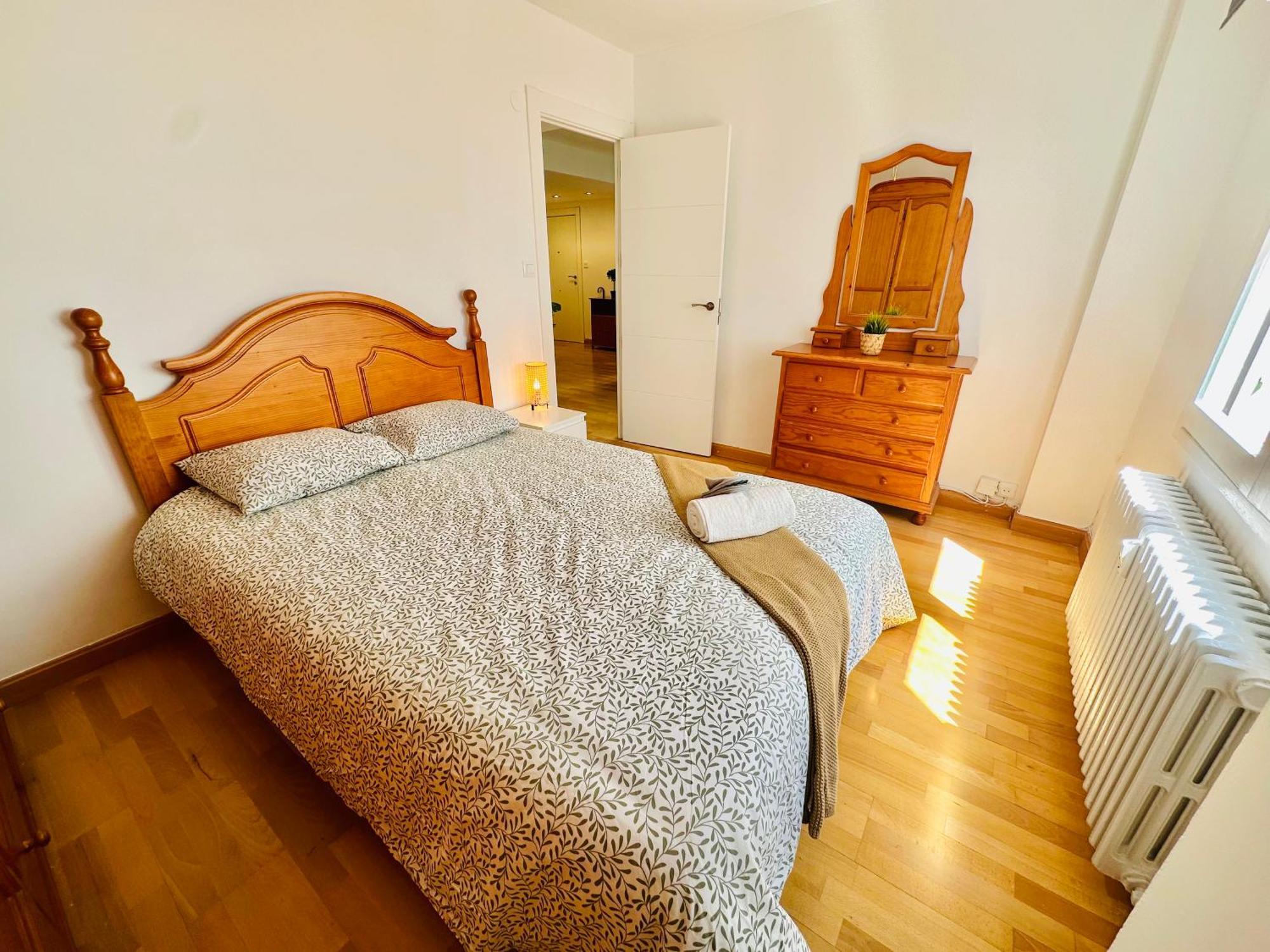La Ibiza Del Pilar Apartman Zaragoza Kültér fotó